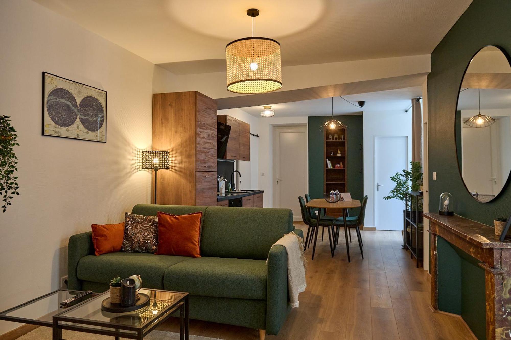 Le Oliva Chez Les M By Primo Conciergerie Lejlighed Nevers Eksteriør billede